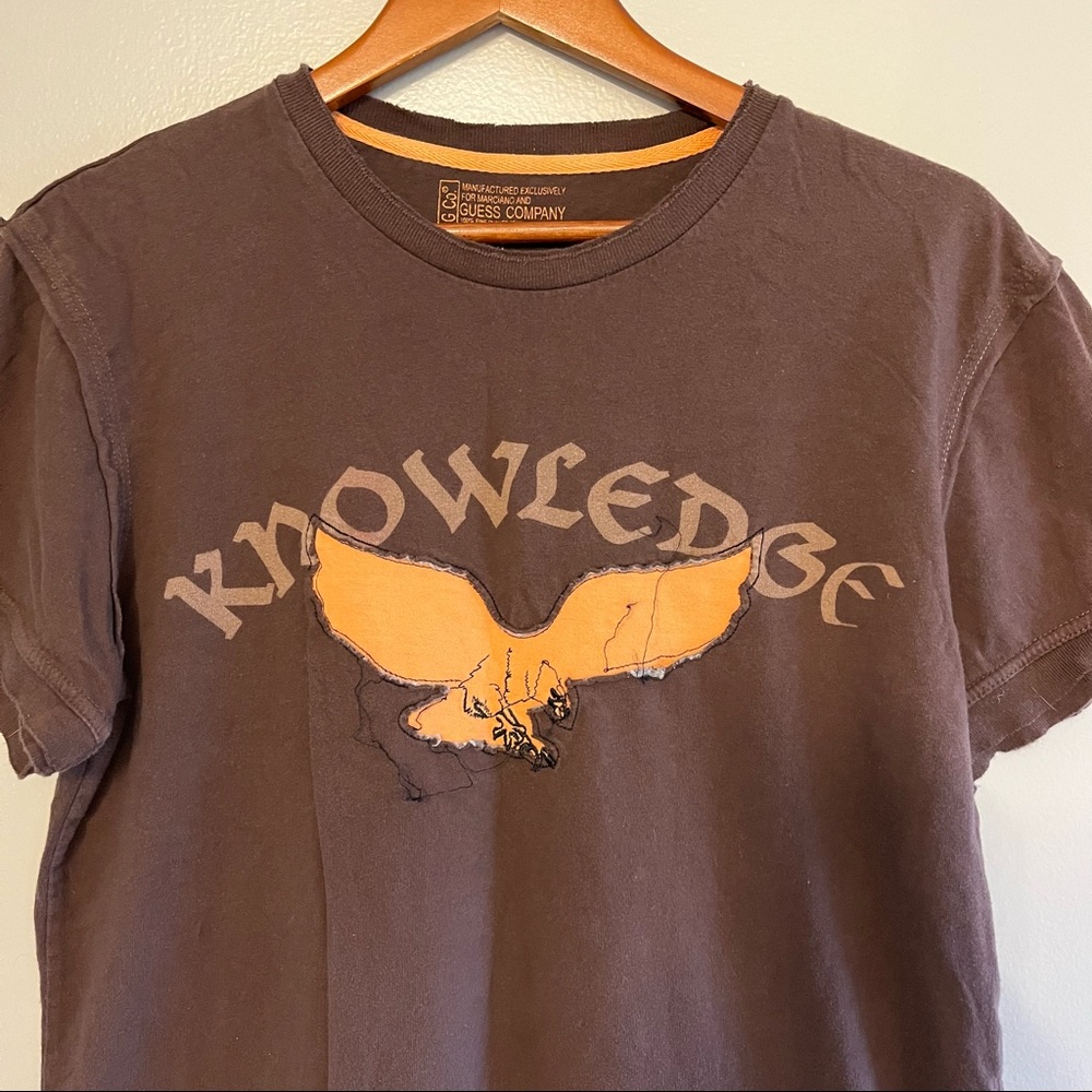 Guess Mens Brown Orange Short Sleeve Eagle Bird Distressed T-shirt Size L - Picture 3 of 11